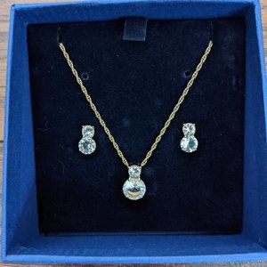 Swarovski Earrings and Necklace Jewelry Set